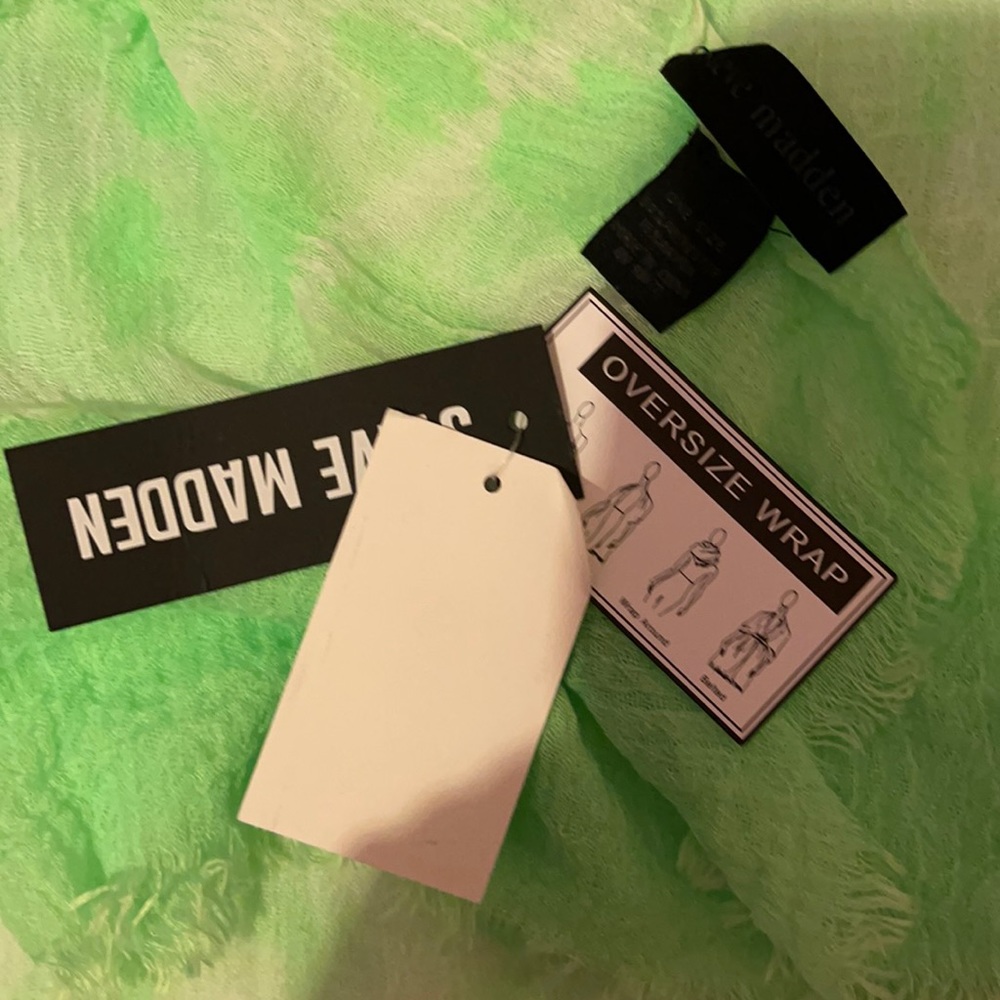 Green Steve Madden oversized wrap/scarf
